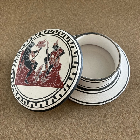 Greek Gods Pottery Trinket Jewelry Box, Round, Black and Red/Burgundy - Picture 3 of 8
